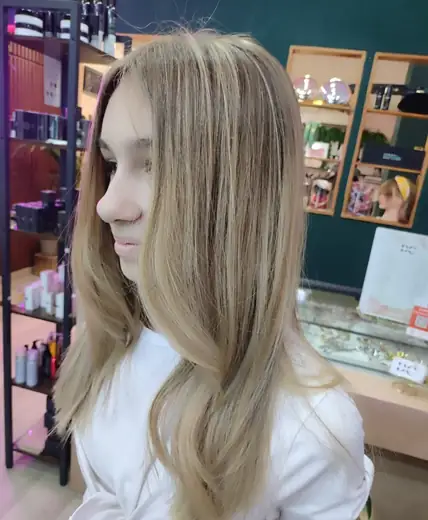 Colore e balayage, DC Grazia Hair Beauty Salon